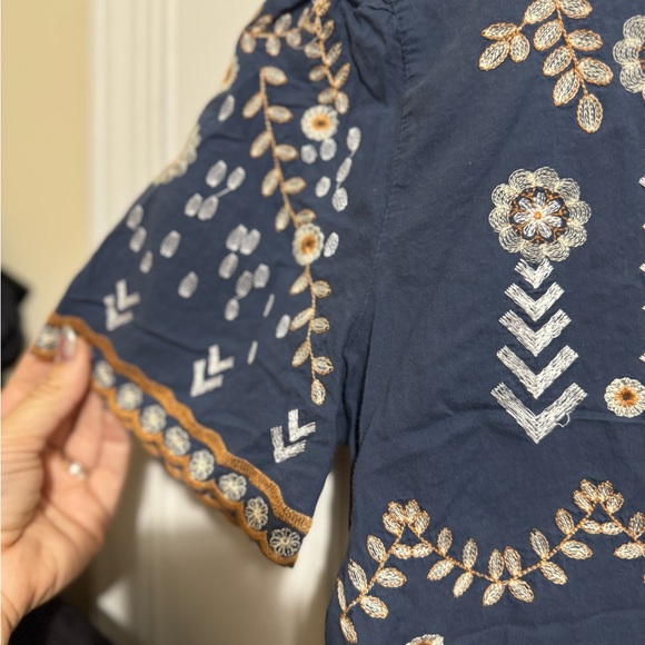 Main Strip Navy Blue Embroidered Blouse - Picture 3 of 4